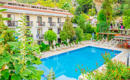 PERDIKIA BEACH HOTEL